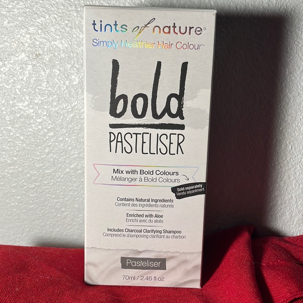 Bold Pasteliser hair dye by Tints of Nature.